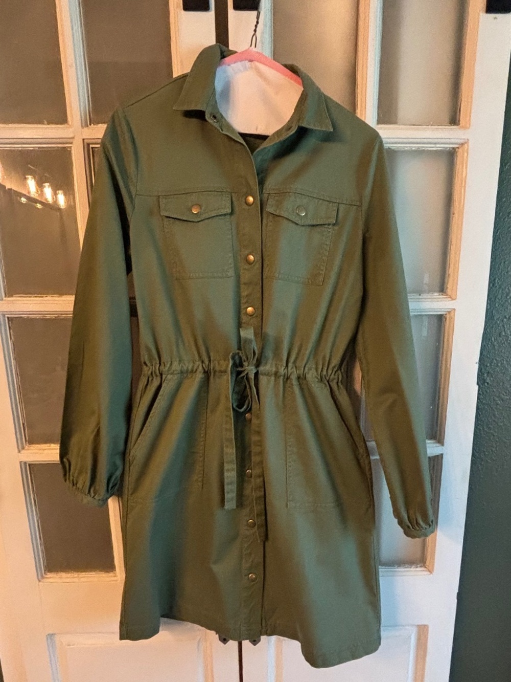 LOFT snap front dress with pockets